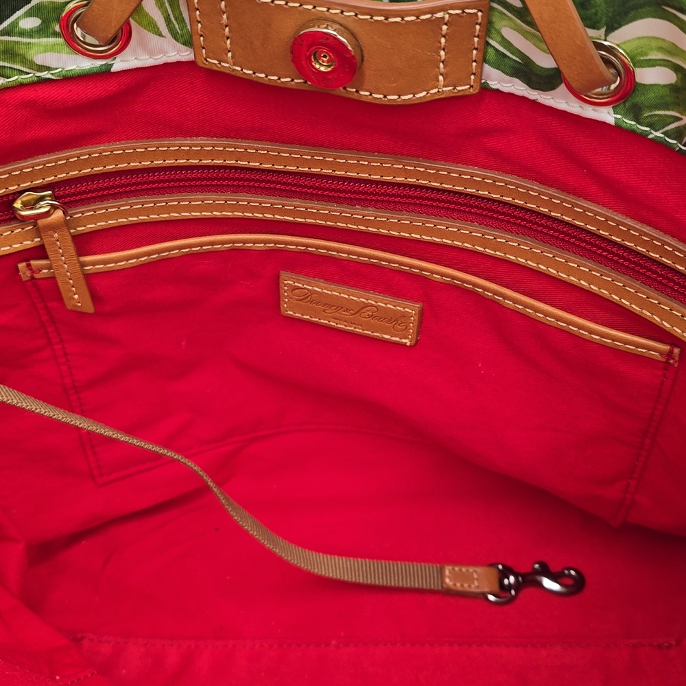 Dooney & Bourke Shoulder Bag/Tote - Picture 8 of 9